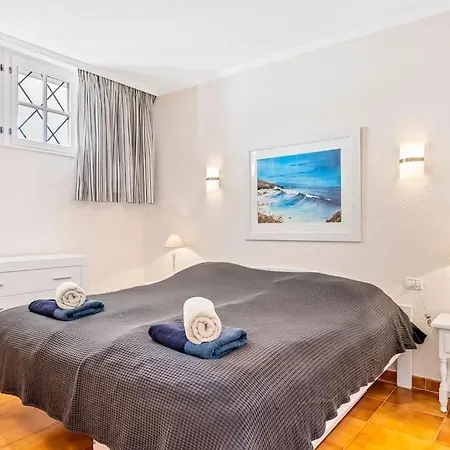 Apartment Neptuno “playa De Arenas”