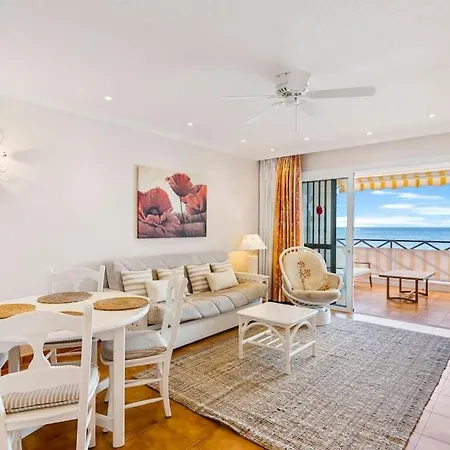 Neptuno “playa De Arenas” * Пуэрто-де-Сантьяго