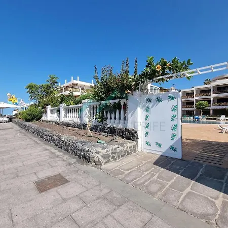 Apartment Neptuno “playa De Arenas” *